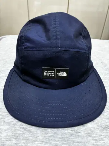 THE NORTH FACE 네이비 캡