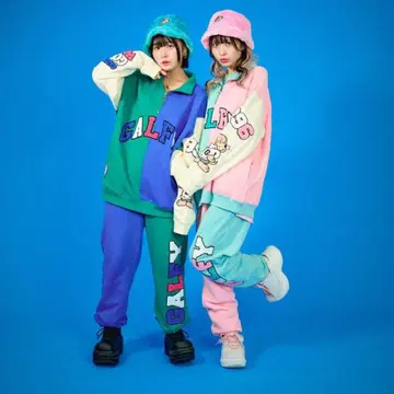 GALFY 트레이닝복 맨투맨 세트 귀 달린 햇 포함