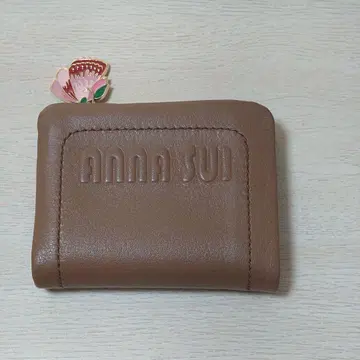 안나수이 브라운 접이식 지갑 소프트