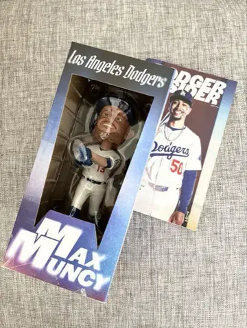 다저스 맥스 먼시 보블헤드 Dodgers 책자 세트