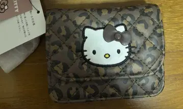 로리즈팜 헬로키티 레오파드 퀼팅 카드 케이스 키 참