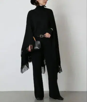 Deuxieme Classe 케이프 스톨