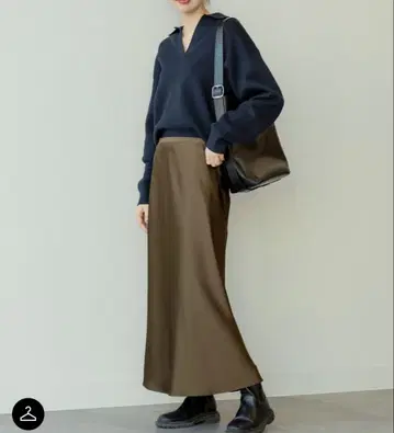 새틴 스커트 미사용 새상품 유니클로