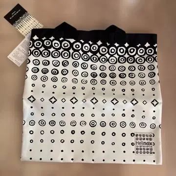 corsocomo x Helinox 방수 토트백