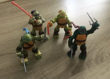 뮤턴트 닌자 터틀즈 피규어 4피스 12cm