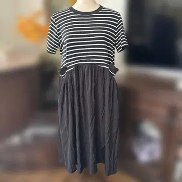 VIVACE 비바체 스트라이프 반팔 티셔츠 원피스