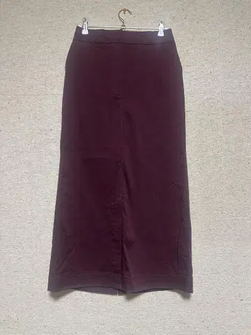Cabane de Zucca와 Dickies의 콜라보 타이트 롱 스커트