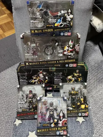 S.H.Figuarts 가면라이더 브레이드 7종 세트