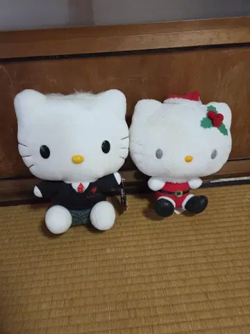헬로키티 봉제 인형 2체 세트