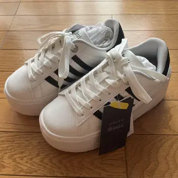 Avail 여성용 사이드 라인 통굽 스니커즈 Shoko x Sureve