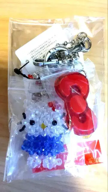 로리즈팜 Me% 헬로키티 비즈 키 참