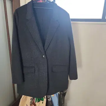 스픽 앤 스팬 다크 그레이 테일러드 코트