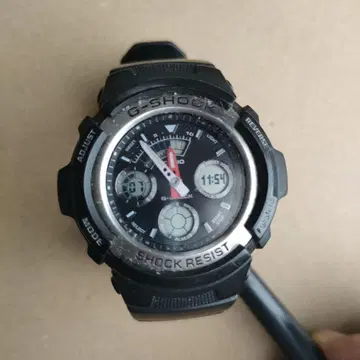 G-SHOCK 블랙 러버 밴드 시계
