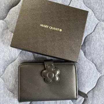 MARY QUANT 블랙 이단 접이식 지갑