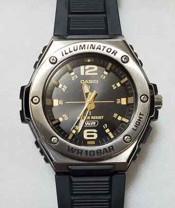 CASIO ILLUMINATOR 손목시계 블랙