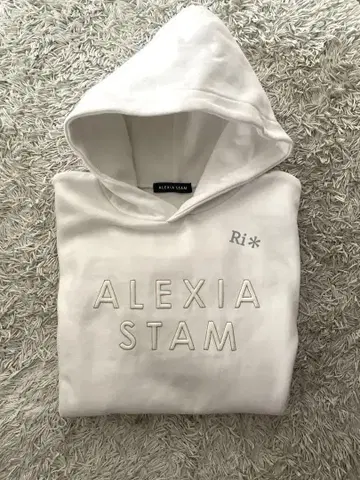 ALEXIA STAM 로고 후디 후드티 화이트 트레이닝복 맨투맨