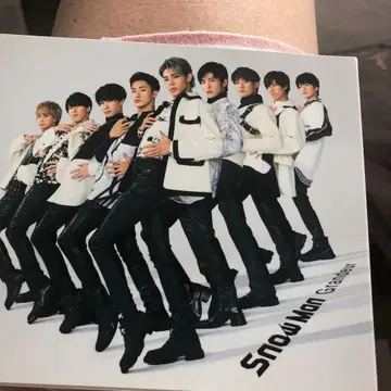 Snow Man Grandeur 싱글