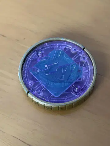 가면라이더 오즈 OOO 티라노 코어 메달 DX판 (단품)