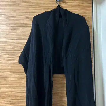 moontreeplanet Mantle black