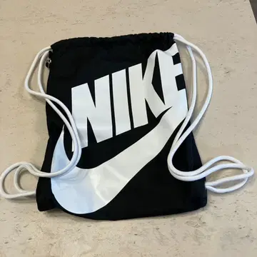 미사용 새상품 NIKE 나이키 냅색 헬스장 냅색 사이드 지퍼 부착