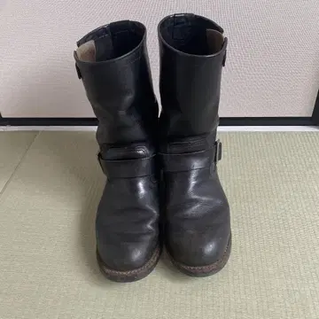 redwing 블랙 가죽 엔지니어 부츠