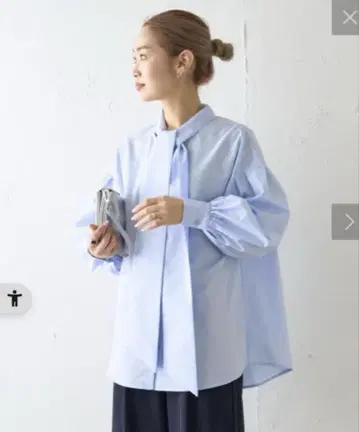 보타이 볼륨 슬리브 블라우스