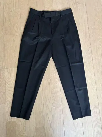 새상품급 폴스미스 울 테이퍼드 슬랙스