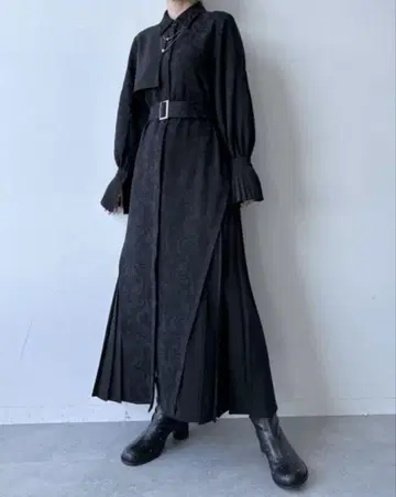 HARE 사이드 플리츠 원피스