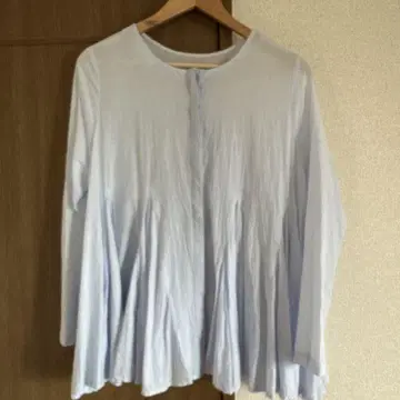베이스먼트 온라인 시어 블라우스 블루