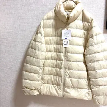 미사용 새상품 UNIQLO ULTRA LIGHT DOWN 다운 자켓 L