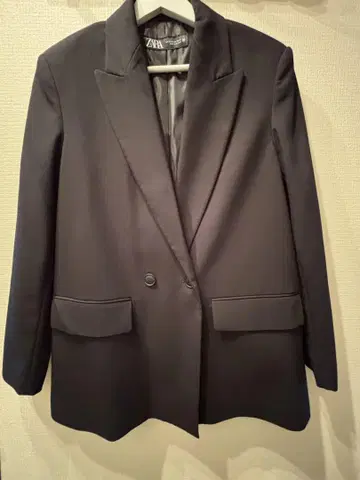 가격 인하 미사용 ZARA 블랙 테일러드 자켓