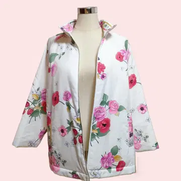 최근 새상품급 빅 사이즈 44 42 레오나르 코트 충전솜 양면 OK