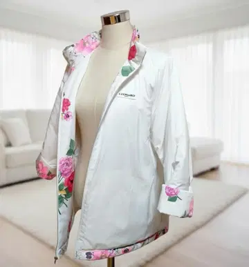 최근 새상품급 빅 사이즈 44 42 레오나르 코트 충전솜 양면 OK