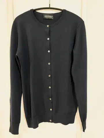 [ 새상품급 ] JOHN SMEDLEY 네이비 가디건 S