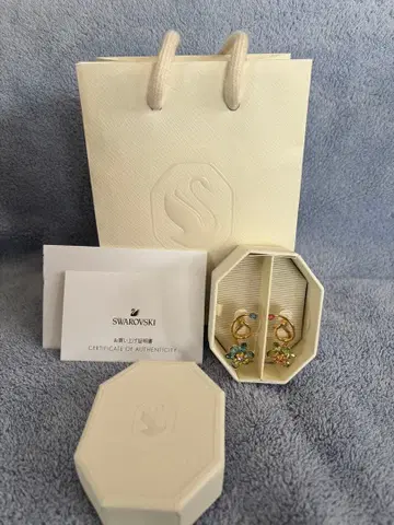 Swarovski Idyllia 드롭 귀걸이