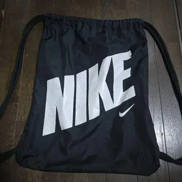 나이키 90s 00s 냅색 화이트 블랙
