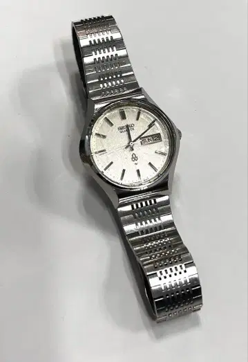 SEIKO 쿼츠 손목시계 실버
