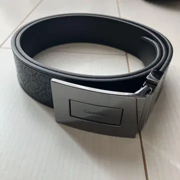 Calvin Klein 블랙 가죽 벨트