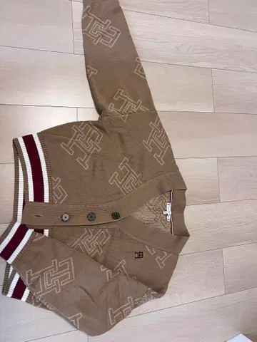 브라운 로고 니트 가디건 S 사이즈