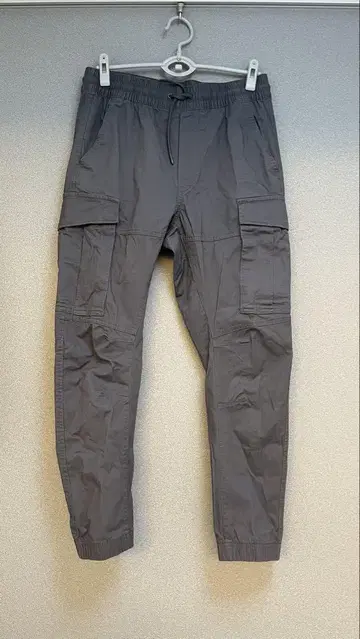 [ 미사용품 ] H&M 그레이 카고 팬츠 S 사이즈