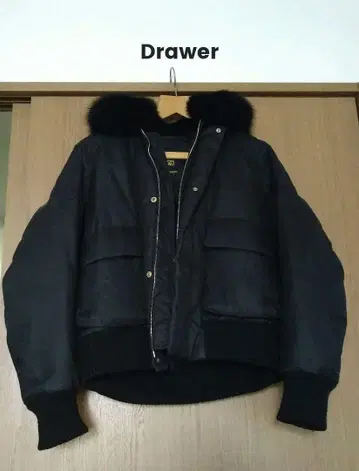 드로어 블랙 아우터 다운