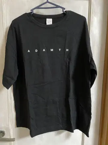 AdamLilith T셔츠