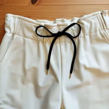 택 포함 새상품 trois 속기모 팬츠