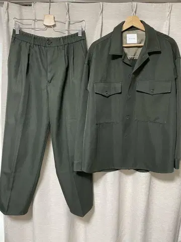 FREAK'S STORE 셋업 올리브 그린