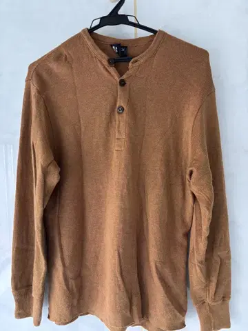 가격 인하했습니다! 45rpm 헨리넥 긴팔 코튼 니트. 정가 4만 엔