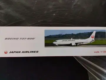 JAPAN AIRLINES Boeing 737-800 1/130