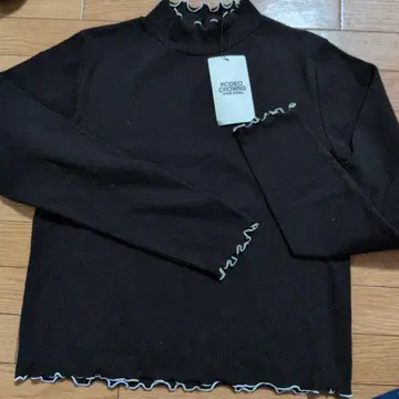 로데오 크라운 와일드 보울 상의