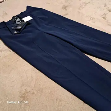 미사용 새상품 LAGUNAMOON 네이비 슬랙스