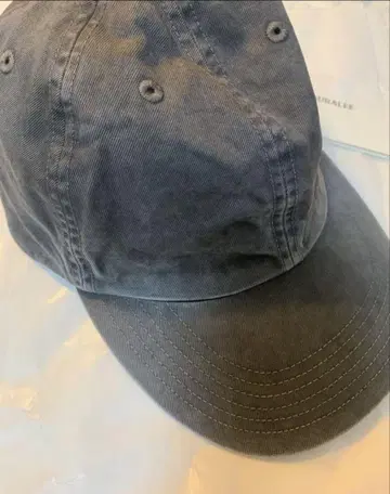 AURALEE PRODUCT DYED FINX CHINO CAP GRAY