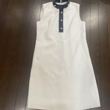 블루걸 화이트 / 블랙 슬리브리스 원피스